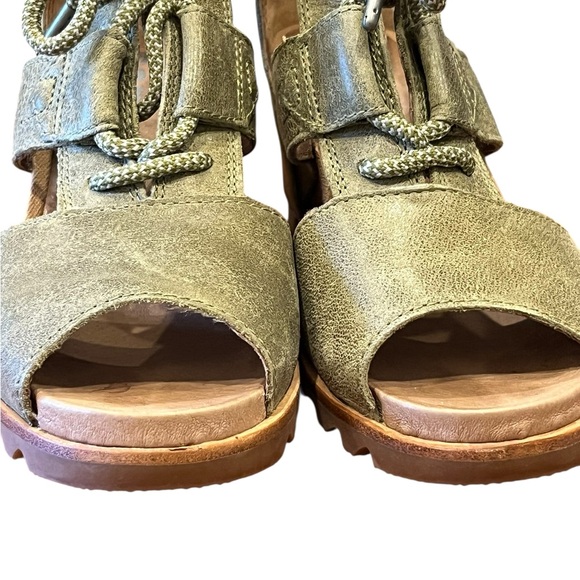 SOREL Olive‎ Drab Joanie Lace Wedge Sandal - Picture 6 of 8